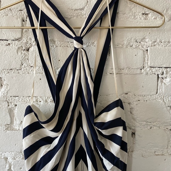 🚨CLEARANCE! DONATING FRIDAY 6/3 🚨 RALPH LAUREN Navy + White Striped Gown - Picture 2 of 4